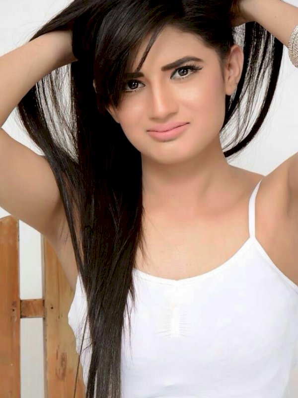 קיילי מדהימה