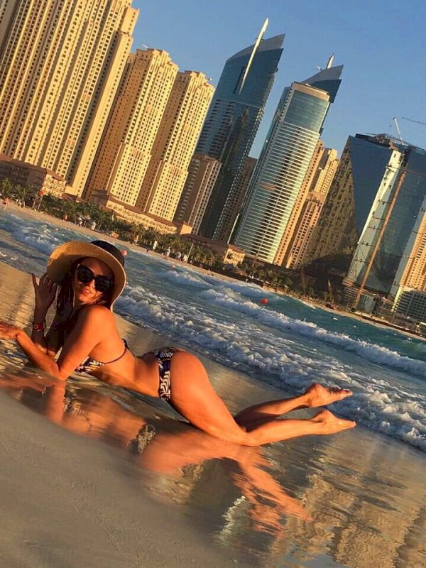 אופל מדהימה